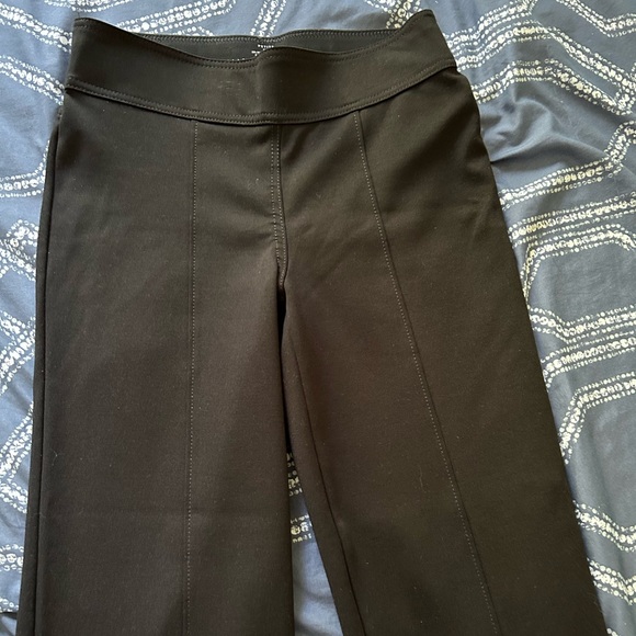 Black pants - Picture 1 of 5